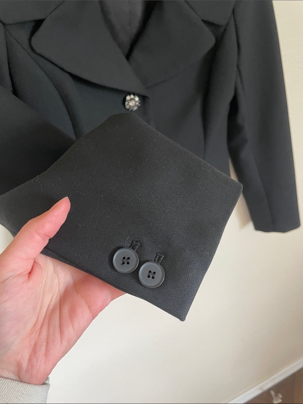 Ann Taylor Black Tailored Two-Button Blazer Jacket Women’s 2P Office Career - Picture 6 of 11